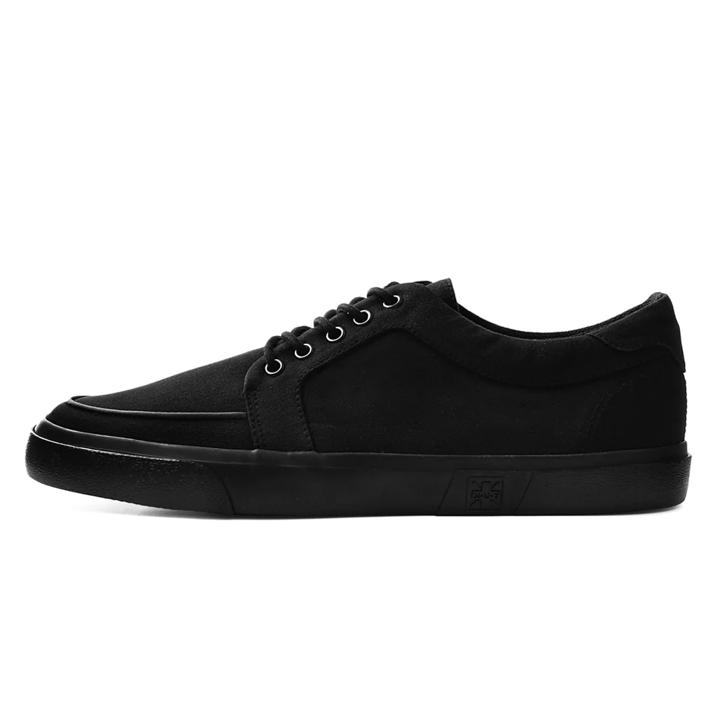 Creeper Sneaker Essential Eyelet Black Canvas